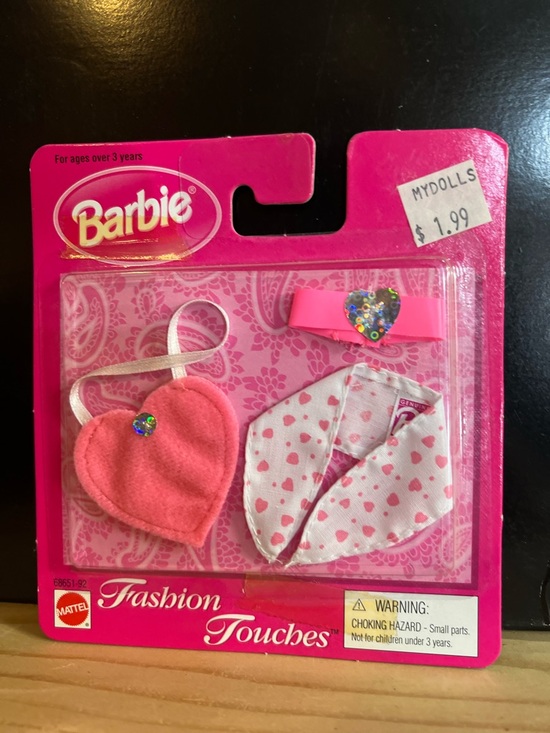 Barbie Other - Barbie Fashion Touches Pink Heart Accessory Set with Heart Purse and Clip NWT